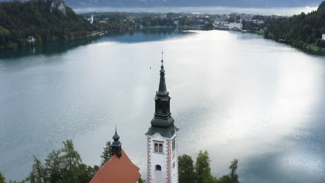 Tranquil-Scenery-At-Lake-Bled-In-Slovenia,-Europe---aerial-shot