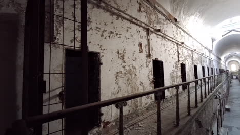 Slow-180°-pan-across-cellblock-at-Eastern-State-Penitentiary