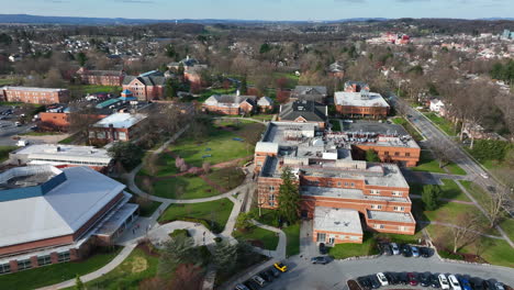 Elizabethtown-College-university-campus-in-Etown-PA,-Lancaster-County-Pennsylvania