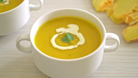 pumpkin-soup-in-white-bowl---Vegetarian-and-vegan-food-style