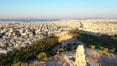 City-center-of-Athens-skyline,-aerial-view-at-sunrise-time