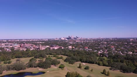 Aerial-view-of-New-Orleans-near-Audubon-Park-and-golf-course