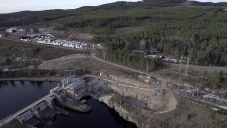 Building-a-fish-passage-to-promote-and-regulate-safe-fish-migration-across-hydroelectric-facilities