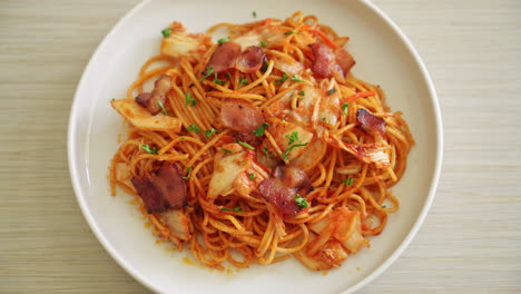 stir-fried-spaghetti-with-kimchi-and-bacon---fusion-food-style