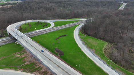 Daisy-chain-exit-entrance-ramps-along-highway-freeway-expressway