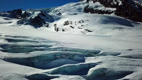 Blue-glacier-in-the-swiss-alps,-high-mountain