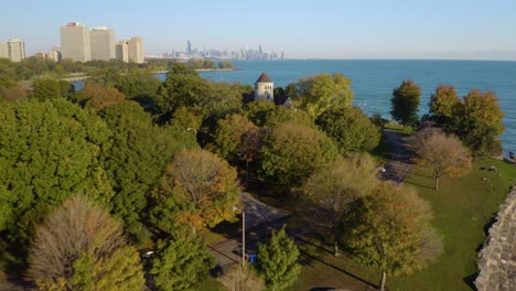 Close-Up-Aerial-View-of-Beautiful-City-Park-on-Chicago's-Southside