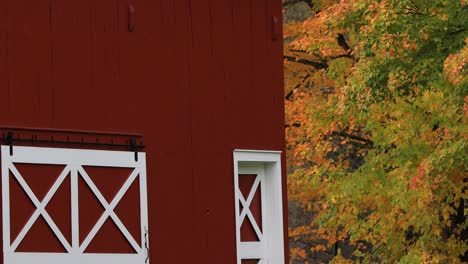 Autumn-Barn-and-White-Doors