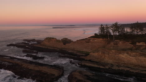 Sonnenuntergang-An-Der-Küste-Von-Oregon-4k