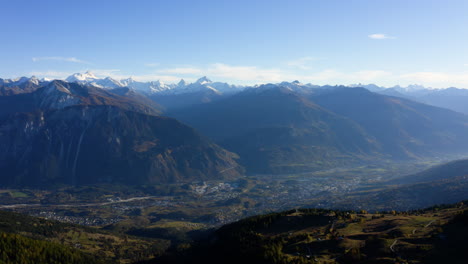Scenic-Mountain-Views-From-Crans-Montana-Ski-Resort-In-Valais,-Switzerland