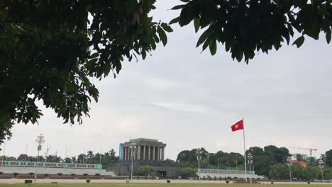 Exterior-of-Ho-Chi-Minh-Mausoleum-in-Hanoi,-Vietnam