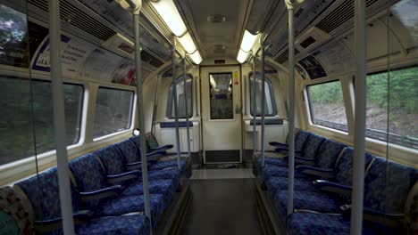Empty-jubilee-train-carriage,-no-people-in-public-transport