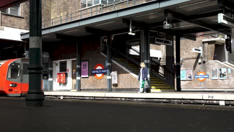 Jubilee-Line-Train-Arriving-At-Wembley-Park-Station-Platform-On-10-September-2022