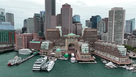Waterfront-Und-North-End-Im-Hafen-Von-Boston