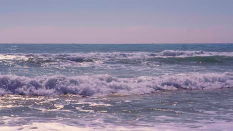 Ocean-waves-at-the-Mediterranean-sea