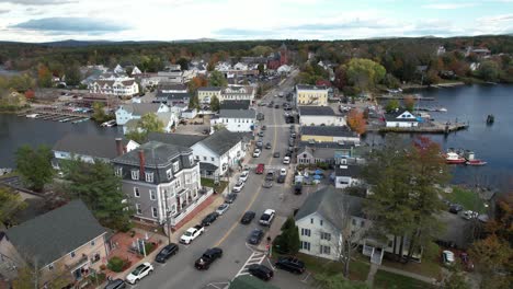 Innenstadt-Von-Wolfeboro,-New-Hampshire,-USA