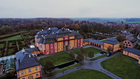 Schloss-Chroustovice-In-Der-Tschechischen-Republik