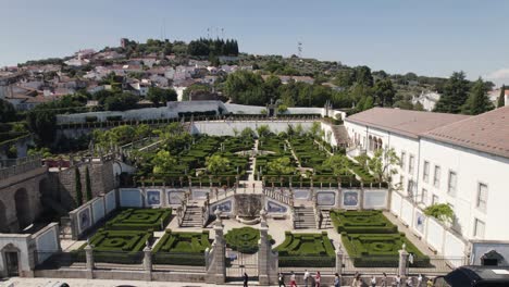 Garten-Des-Bischofspalastes-Von-Castelo-Branco,-Portugal