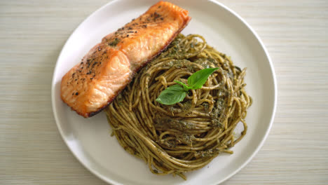 homemade-pesto-spaghetti-pasta-with-grilled-salmon---Italian-food-style