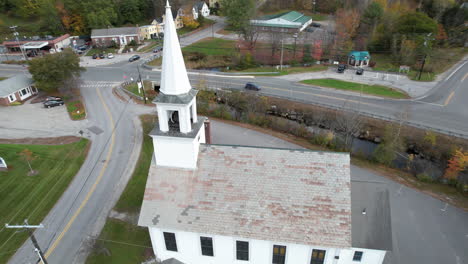 Iglesia-Metodista-Unida-Del-Lago-Sunapee,-New-Hampshire,-Ee.uu.