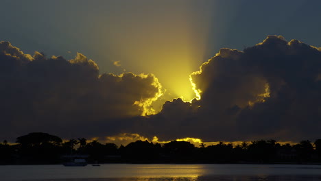 Morning-Sun-Emerging-From-Gap-In-Clouds-Early-In-The-Morning-In-South-Florida,-U