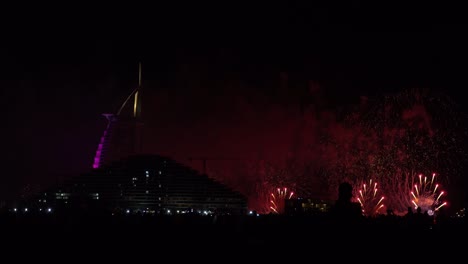 Fireworks-at-Dubai,-Burj-Al-Arab-2023