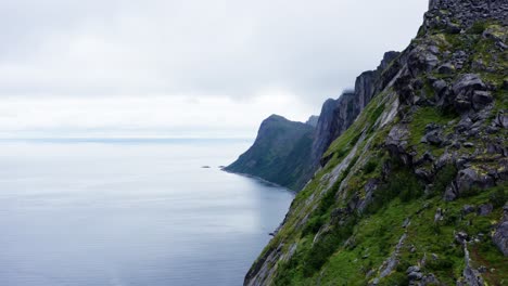 Rugged-Mountainscape-Of-Segla-On-Peaceful-Senja-Island,-Northern-Norway