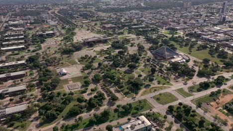 Luftaufnahme-Der-Praça-Dos-Girassóis,-Stadt-Palmas,-Bundesstaat-Tocantins,-Brasilien