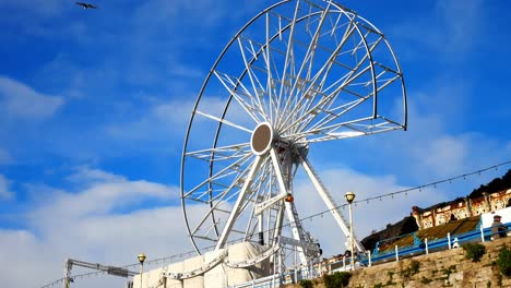 Llandudno-pier-Ferris-wheel-dismantling-at-end-of-tourism-season-2021