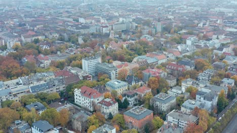 Blick-Von-Der-Dachterrasse-Auf-Die-Stadtentwicklung-In-Der-Malerischen-Europäischen-Stadt-Budapest