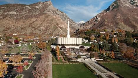 Provo-Temple-for-the-Church-of-Jesus-Christ-of-Latter-Day-Saints,-Aerial