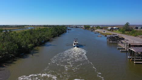 Busy-life-on-the-bayou-in-Chauvin-Louisiana