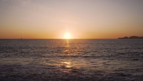 Sonnenuntergang-Sonne-Am-Pazifischen-Ozean-Horizont-Vor-Der-Bucht-Von-San-Francisco,-Baker-Beach