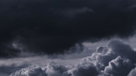 a-thunderstorm-in-a-dark-cloud-of-gray,-Cumulus-cloud