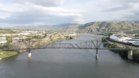 Aerial-view-on-Old-Wenatchee-Bridge-over-Columbia-river-in-Washington,-United-States