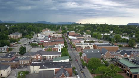 Aerial-Tilt-Up-Salem-Virginia-near-Roanoke-Virginia