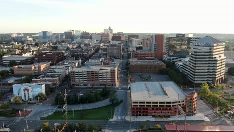 Rising-aerial-establishing-shot-of-downtown-Wilmington-Delaware