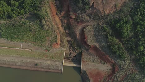 Dam-and-dry-river-in-Brazil