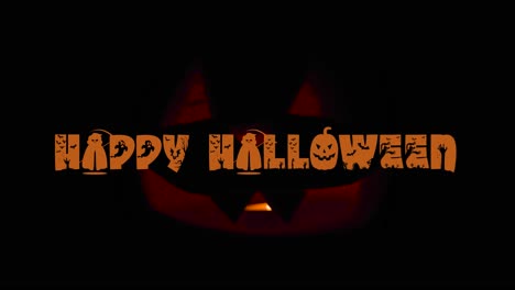 Feliz-Halloween-Espeluznante-Jack-O-&#39;lantern-Brillando-En-La-Oscuridad-Con-Textanimation-Deseando-Feliz-Halloween:-Decoración-De-Calabaza-Tallada-Con-Velas-Encendidas-Dentro