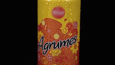 Agrumes-Limonade,-Die-Mit-Glystirin-Besprüht-Wird