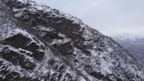 Slow-parallax-of-mountain-ridges-in-the-Swedish-Scandes-mountain-range---Aerial-slide-shot