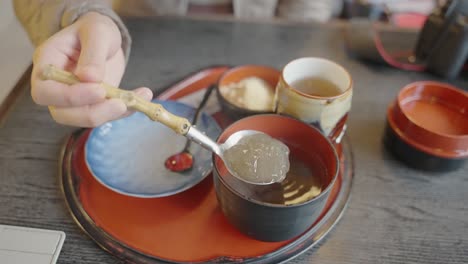 Warabi-Mochi-at-Traditional-Japanese-Cafe