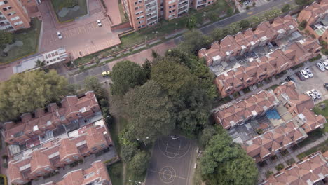 Residential-neighborhood-in-Bogota-Colombia-4