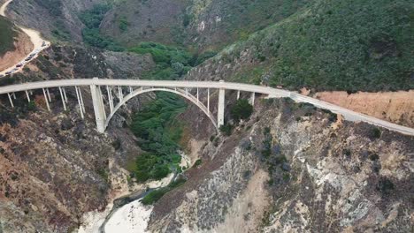 Bixby-Canyon-Bridge-In-Der-Nähe-Von-Big-Sur-Coast-In-Kalifornien