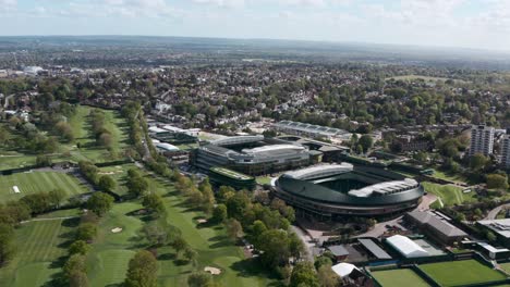 Close-up-drone-shot-of-Wimbledon-Centre-court-and-court-1-stadium