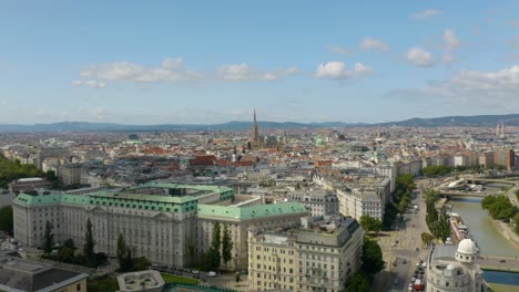 Aerial-View-of-Vienna,-Austria-with-St