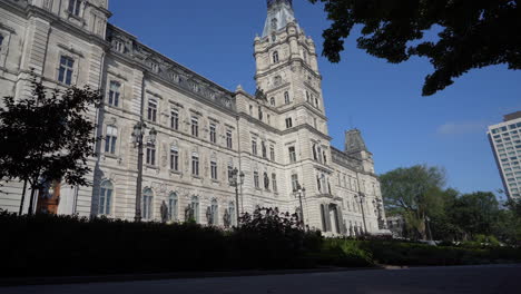 Parlamento-De-Quebec-En-La-Ciudad-De-Quebec