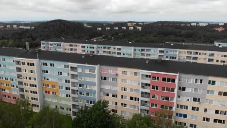 Aerial-View,-Siriusgatan,-Apartment-Buildings-in-Residential-Area-of-Gothenburg,-Sweden