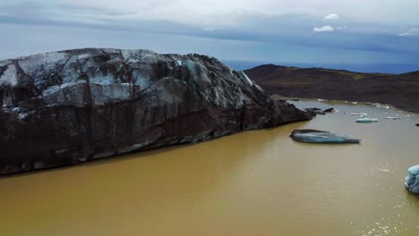 Svínafellsjökull-Glacier-On-The-South-Coast-Of-Iceland-At-Daytime---aerial-drone-shot
