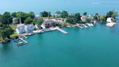 Aerial-view-of-Peach-Orchard-point-and-Aquatic-Visitors-Center-on-Put-in-Bay